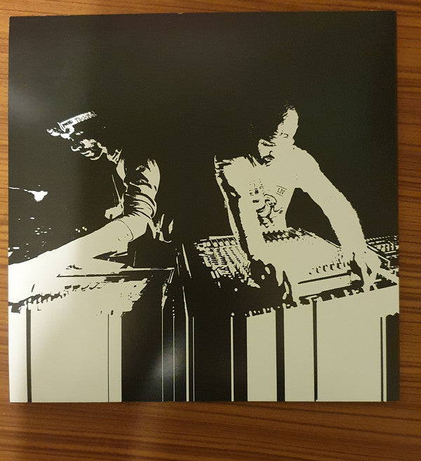 bRz vs Stije : Pauper​+​T 08 (12")