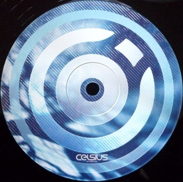 Cutworks : Stuck In A Dream / Out Of Use (12")